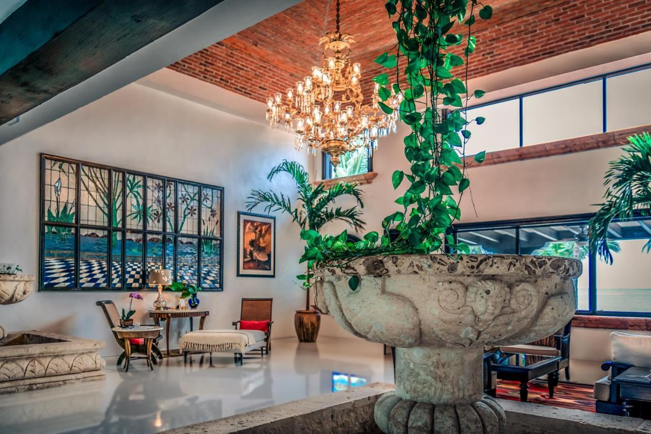 קנקון Villa Albatros Oceanfront Luxury Hotelzone מראה חיצוני תמונה